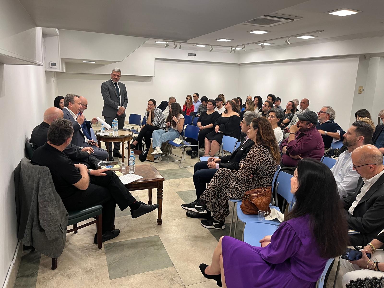 Γράμμα από τη Νέα Υόρκη: Οταν η «Νίκη» του Χρήστου Χωμενίδη μίλησε στα αγγλικά-1