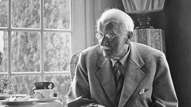 ο-δρ-γιουνγκ-πεθαίνει-μα-επιστρέφει-στ-563032651