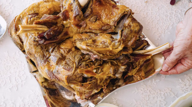 αρνάκι-στη-λαδόκολλα-σκέτο-λουκούμι-563011609