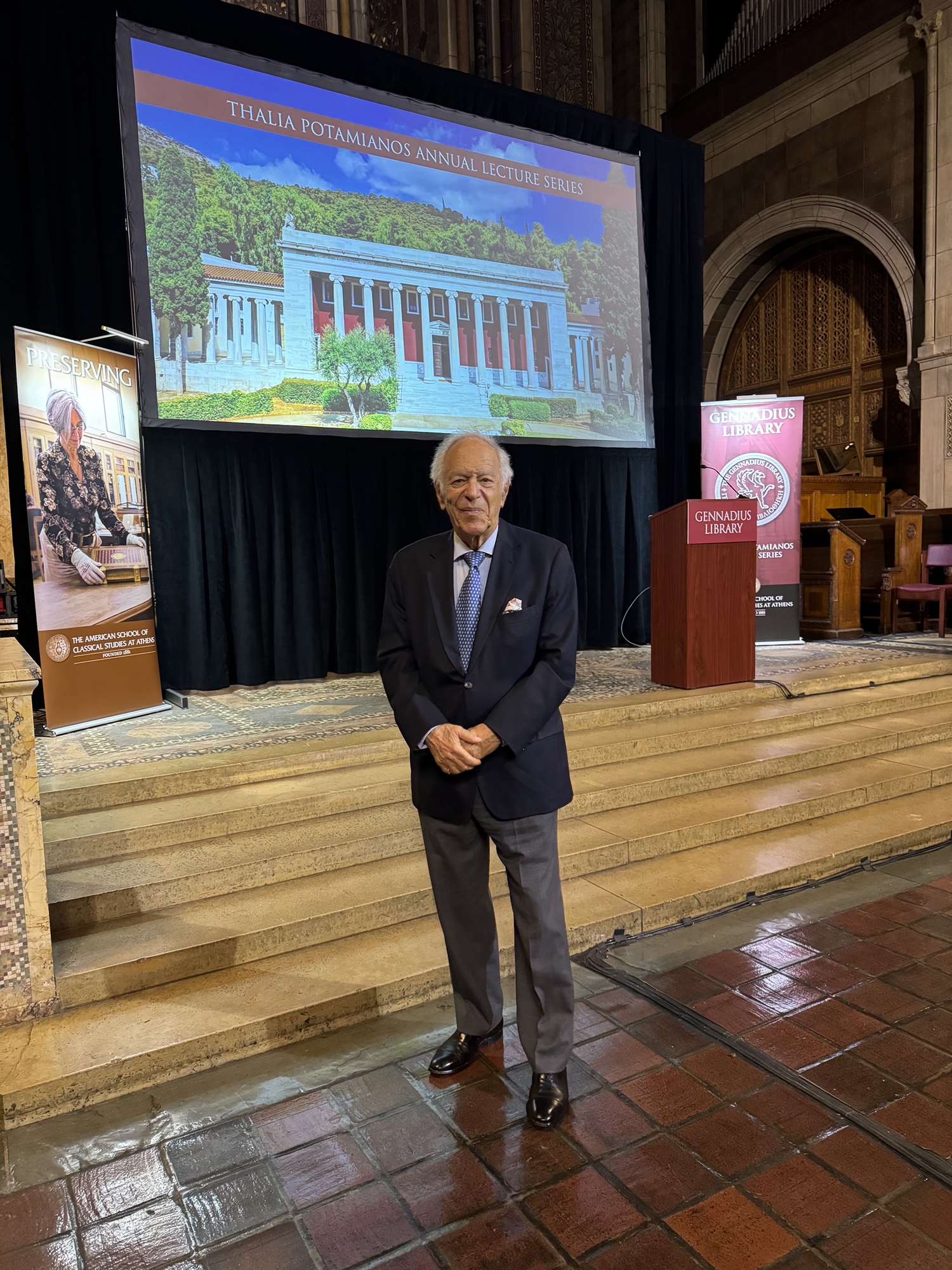 Η λαμπρή διάλεξη της ελληνίστριας Εμιλι Ουίλσον στη Νέα Υόρκη-1