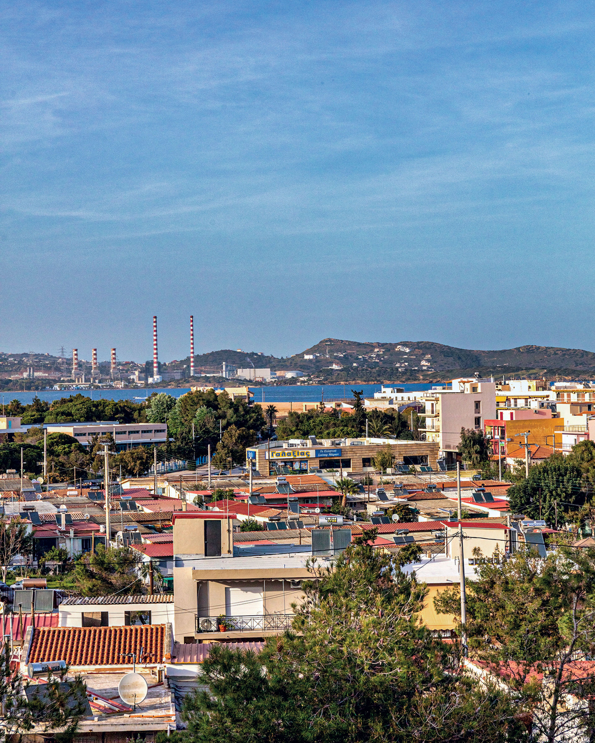 Μία βόλτα στο Λαύριο, στη συνοικία που έχτισαν εργάτες με τα χέρια τους-3