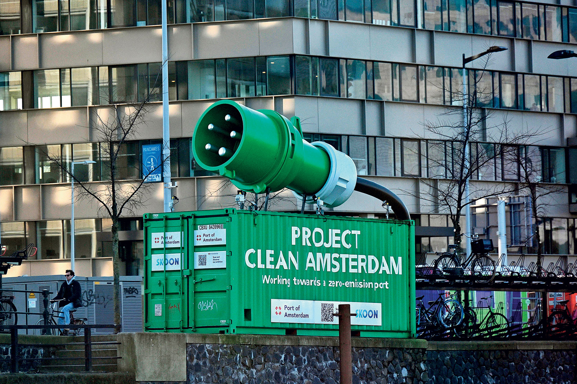 Πώς το Αμστερνταμ δείχνει τον δρόμο στην Αθήνα για ένα πιο βιώσιμο μέλλον-1