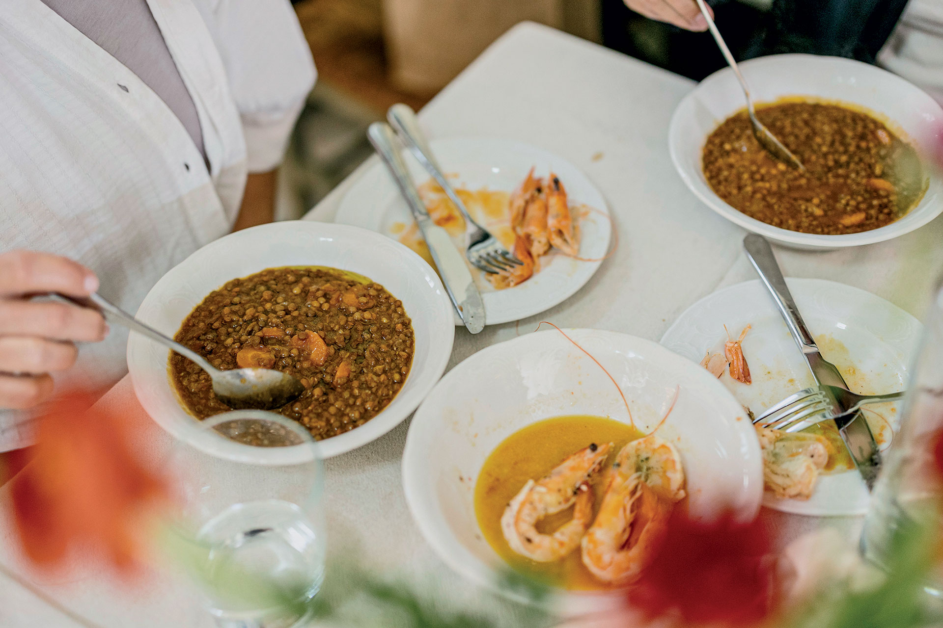 Στα καλύτερα νέα μαγειρεία της Αθήνας για λαχταριστό, προσιτό φαγητό-3