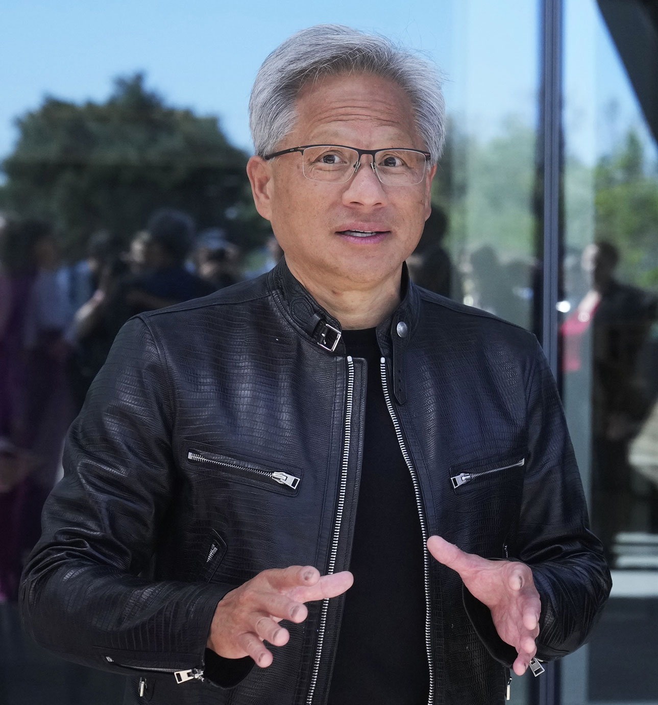 Η Nvidia σπάει τα κοντέρ-1