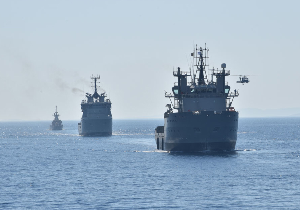 H ΠτΔ παρασημοφόρησε τον εφοπλιστή Πάνο Λασκαρίδη για την προσφορά του-4