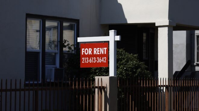 η-συνειδητή-αποσύνδεση-των-fed-και-εκτ-563016289