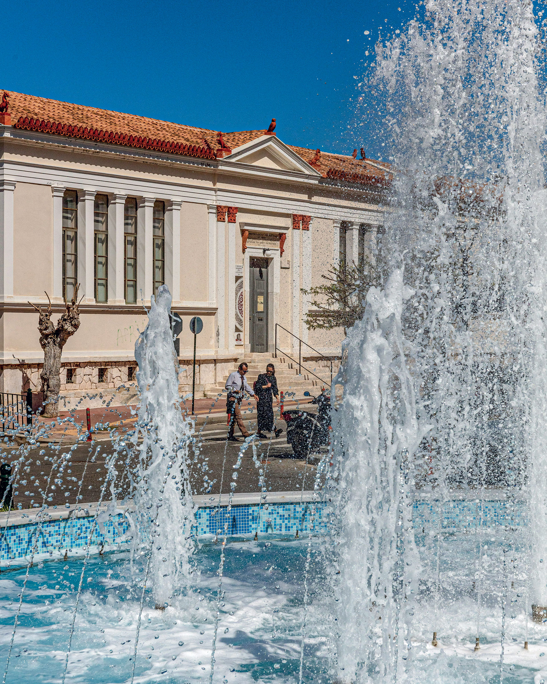 Μία βόλτα στο Λαύριο, στη συνοικία που έχτισαν εργάτες με τα χέρια τους-6