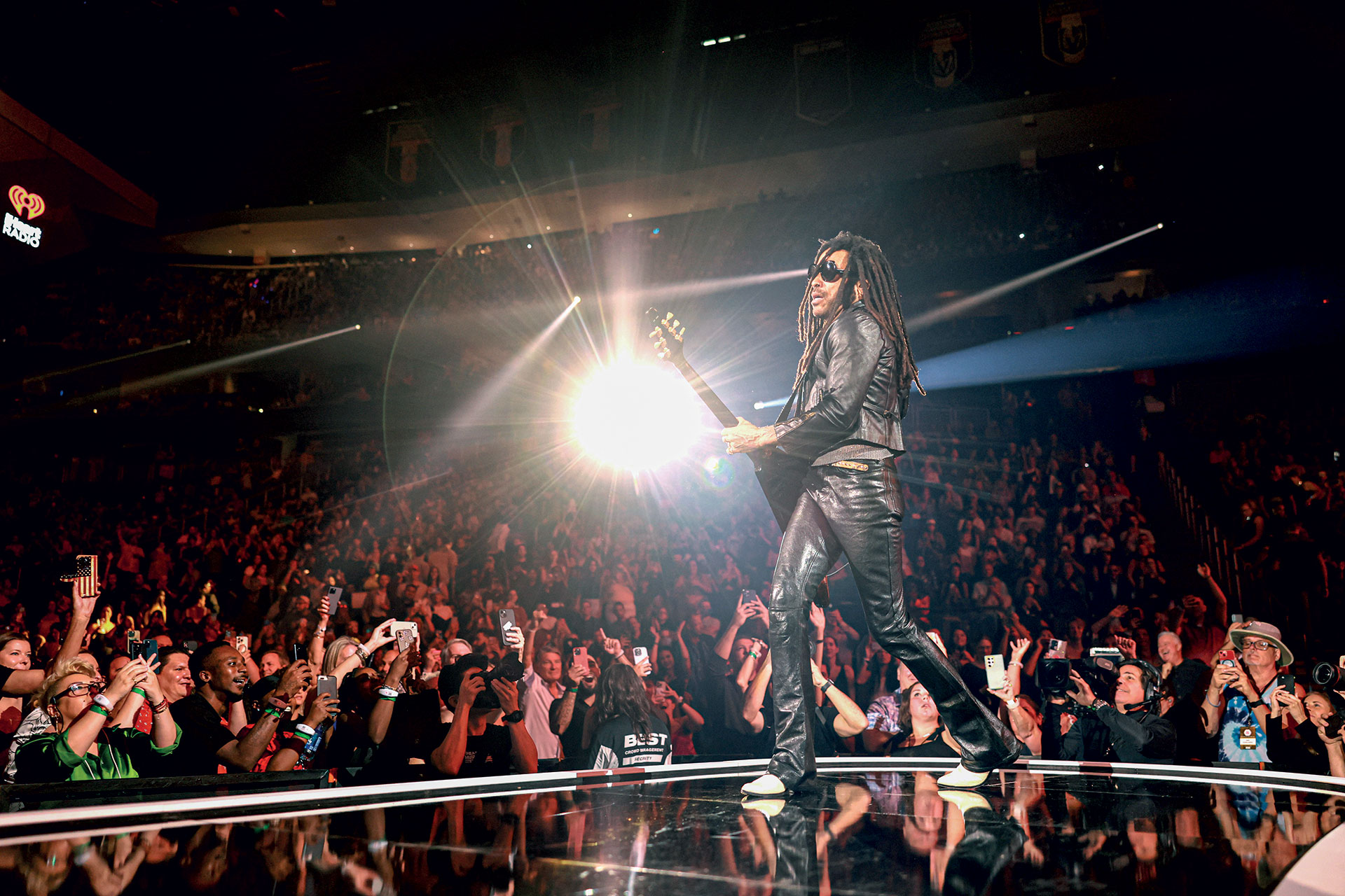 Λένι Κράβιτζ: Σεξ, στιλ και rock n’ roll-5