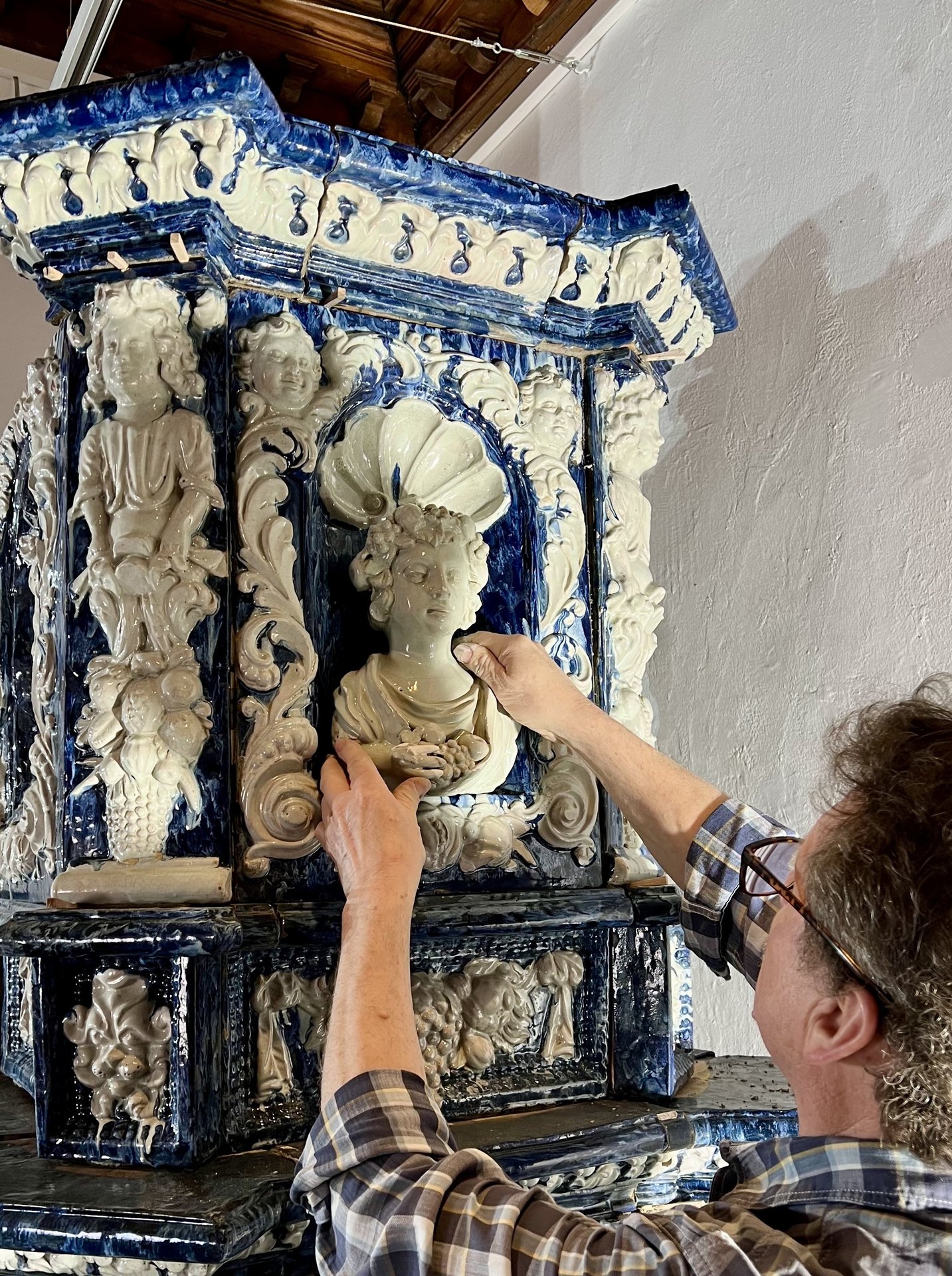 Προπομποί της Γκαλερί Λαφαγιέτ στο Παρίσι-4