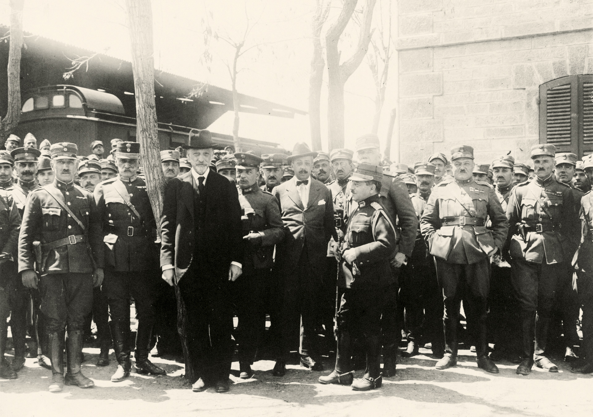 Δημήτριος Γούναρης – Ο ηγέτης των αντιβενιζελικών με το τραγικό τέλος-9