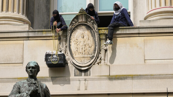 το-ημερολόγιο-του-μαρκ-μαζάουερ-για-το-563008099