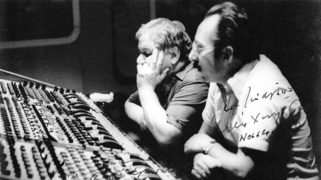 στο-στούντιο-με-τον-μάνο-χατζιδάκι-563032327