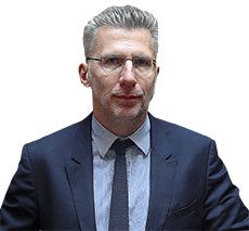 Εντός και Εκτός: Βήματα αποκατάστασης σχέσεων Εκκλησίας και Πολιτείας-1