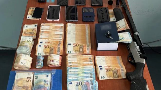 κύκλωμα-εφοριακών-φωτογραφίες-ντοκο-563041138