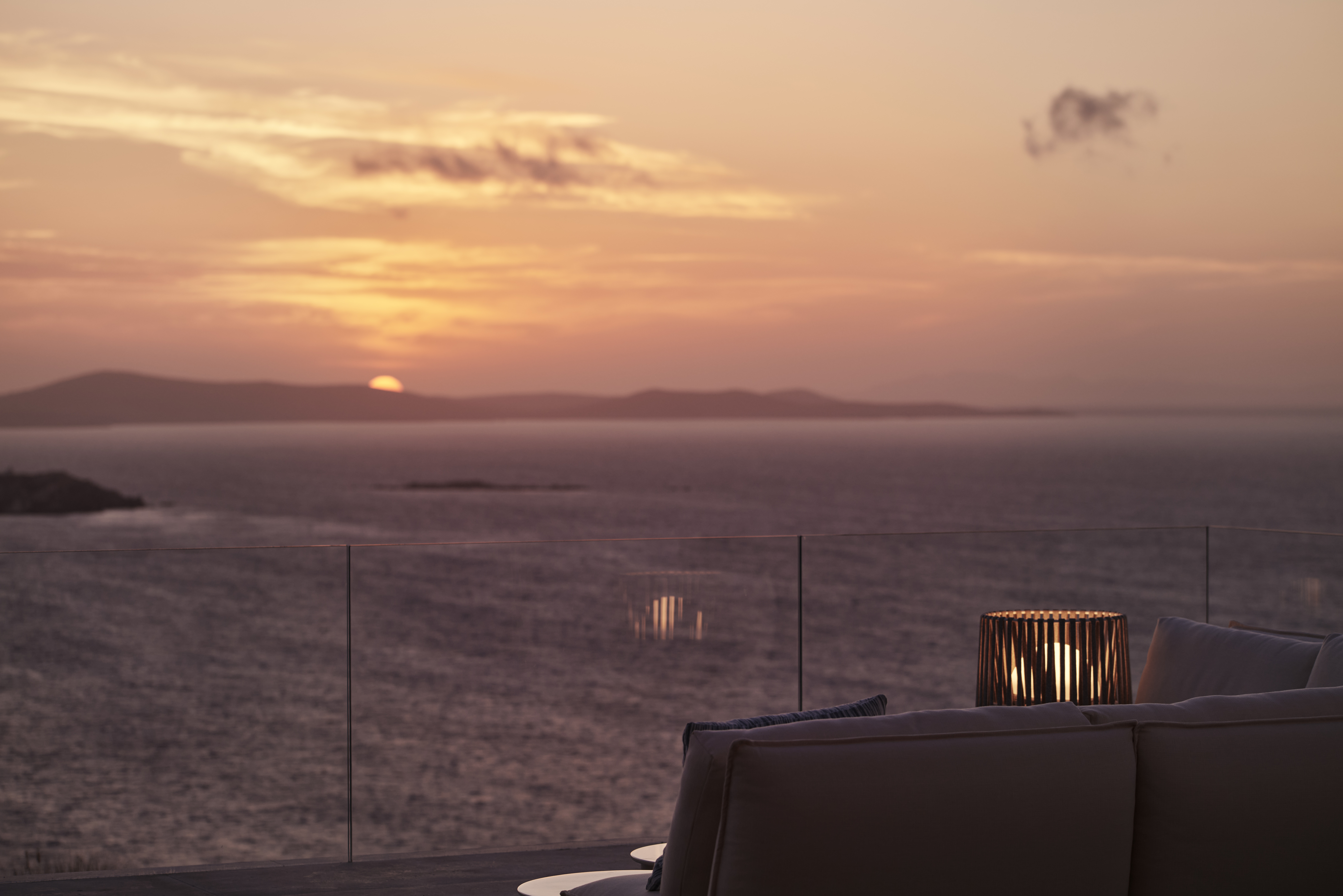 Ανακαλύπτοντας τη διαχρονική κομψότητα της Μυκόνου-1