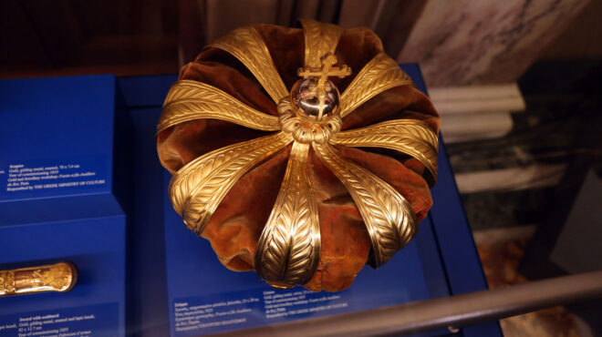 στην-αίθουσα-τροπαίων-τα-βασιλικά-εμβ-563053552