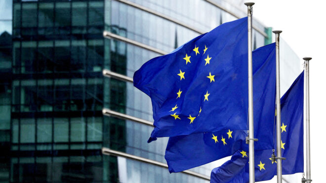 εμπρηστής-με-αφανείς-σπόνσορες-563032270