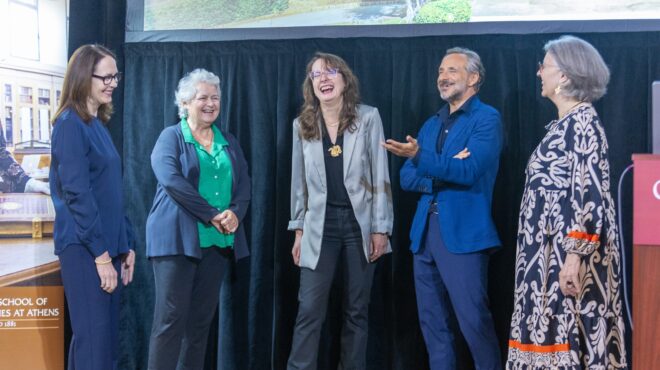 η-λαμπρή-διάλεξη-της-ελληνίστριας-εμι-563031220