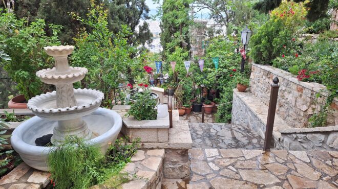 τα-πολεοδομικά-θαύματα-των-αγίων-ισ-563019349