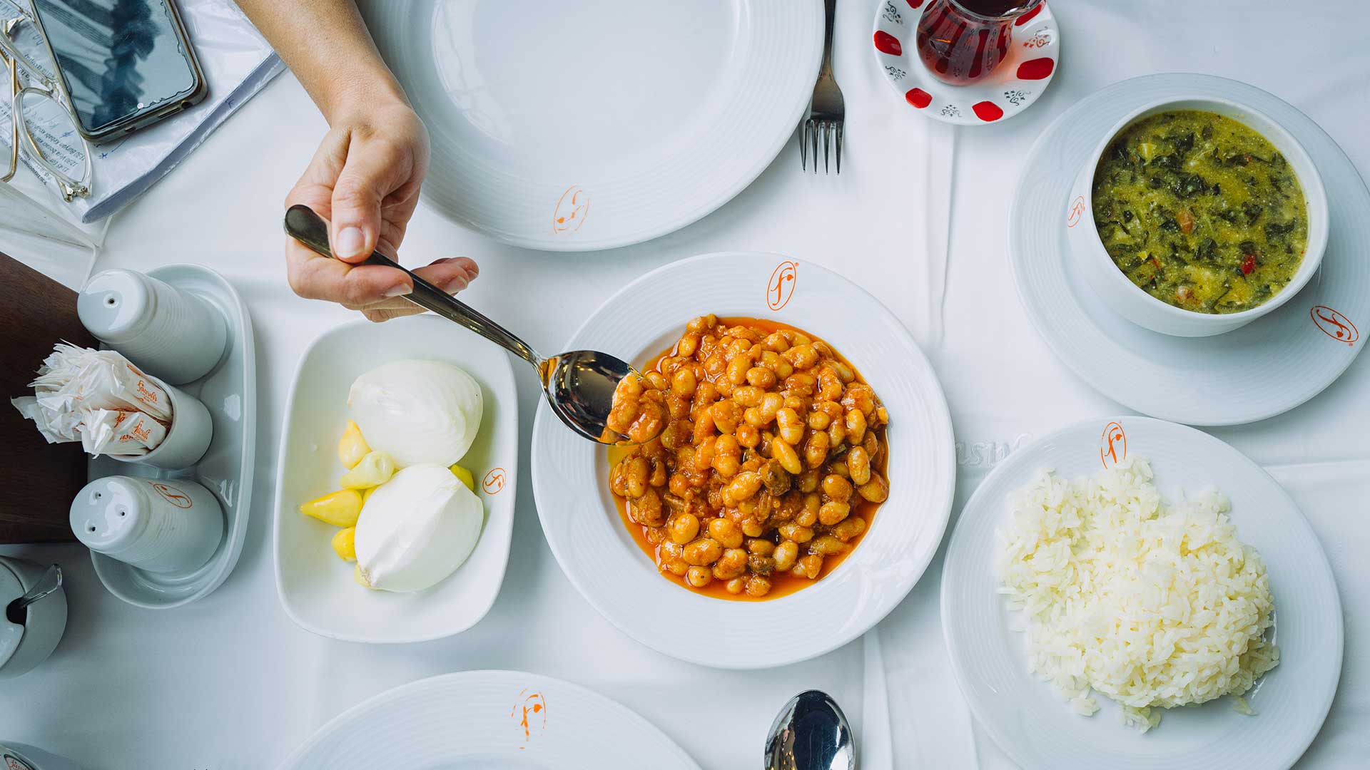 Κωνσταντινούπολη: 11 μαγαζιά με φημισμένα κεμπάπ και εμβληματικά μαγειρευτά-7