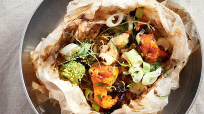 λαχανικά-ψημένα-στη-λαδόκολλα-με-κεφα-563012935