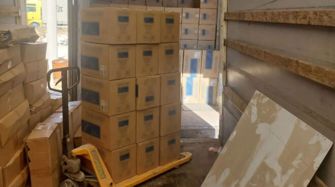 ασπρόπυργος-4-συλλήψεις-για-λαθραία-τσ-563053492