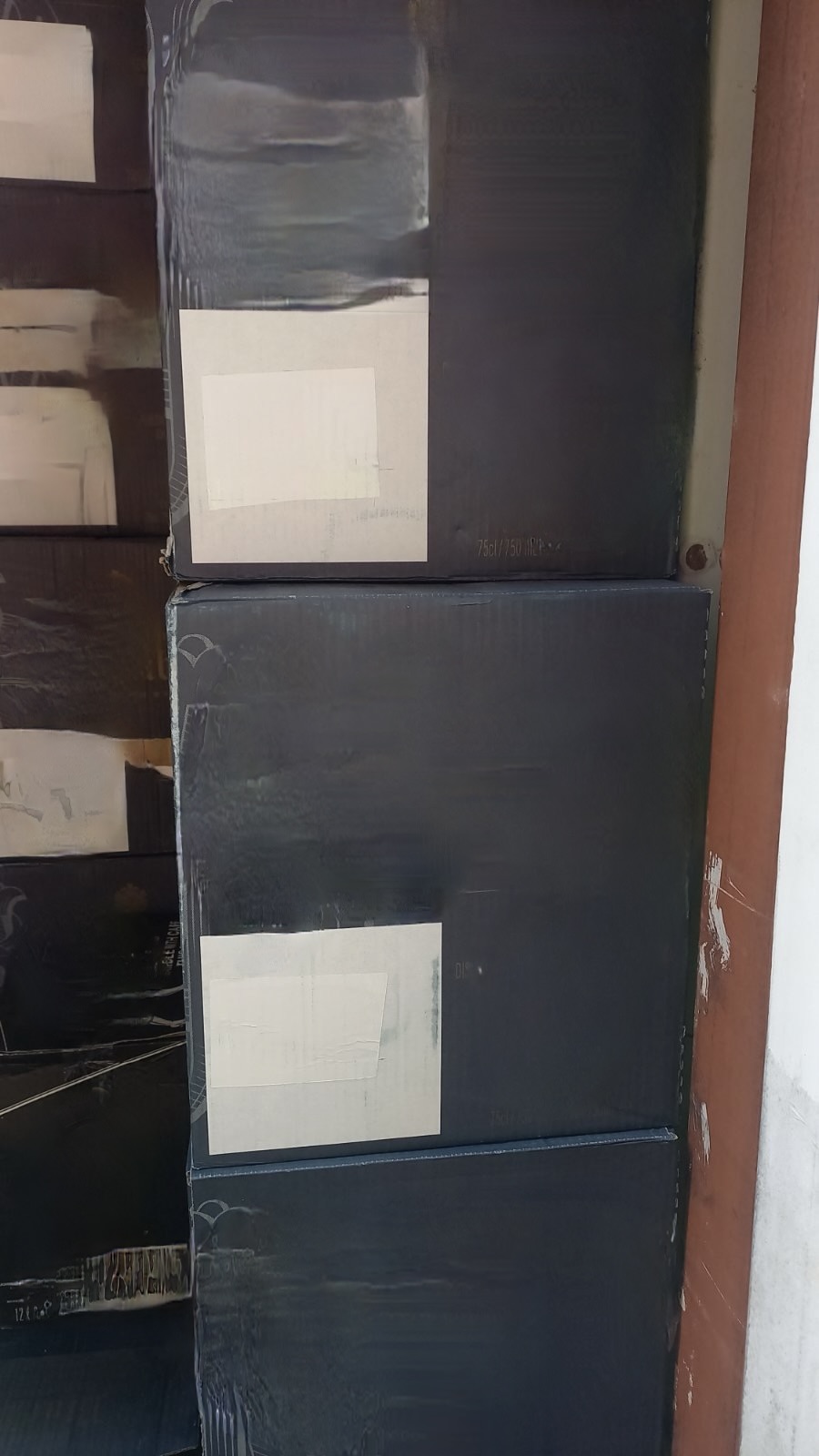 Χώρα transit και για παράνομα ποτά η Ελλάδα-1