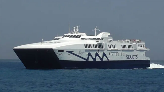 μηχανική-βλάβη-στο-power-jet-κινείται-με-χαμ-563009158