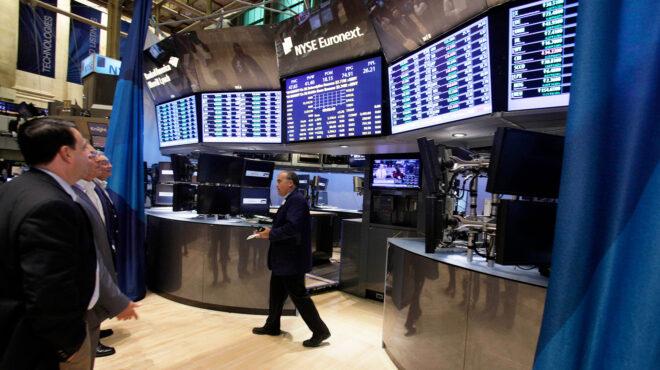 γεωπολιτικές-κρίσεις-και-επενδύσεις-563035387