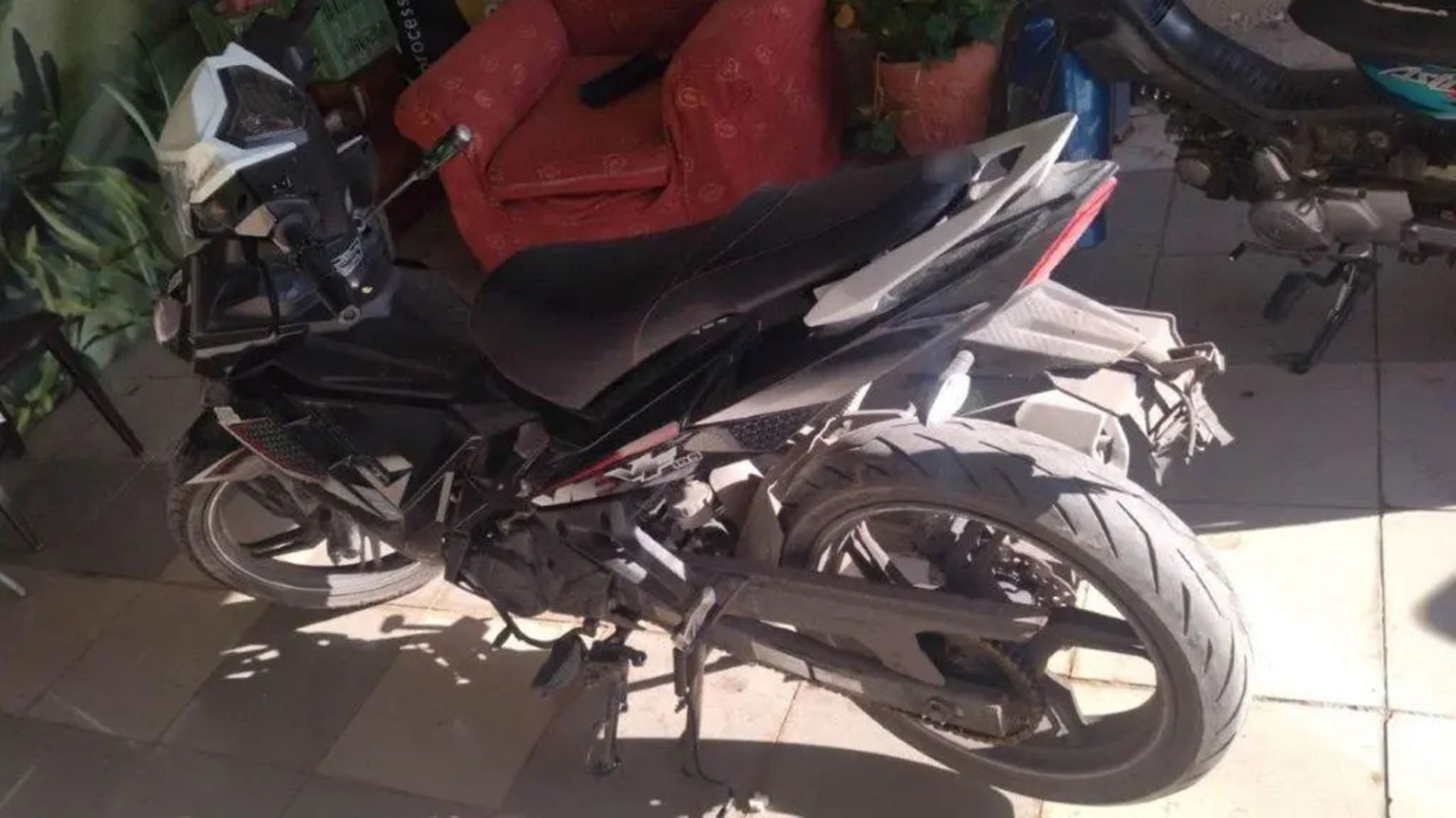 Μενίδι: Συνελήφθη 22χρονος που έκλεβε μοτοσικλέτες-1