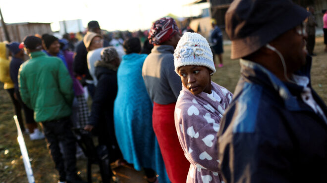 νότια-αφρική-πρώτα-αποτελέσματα-το-563050819