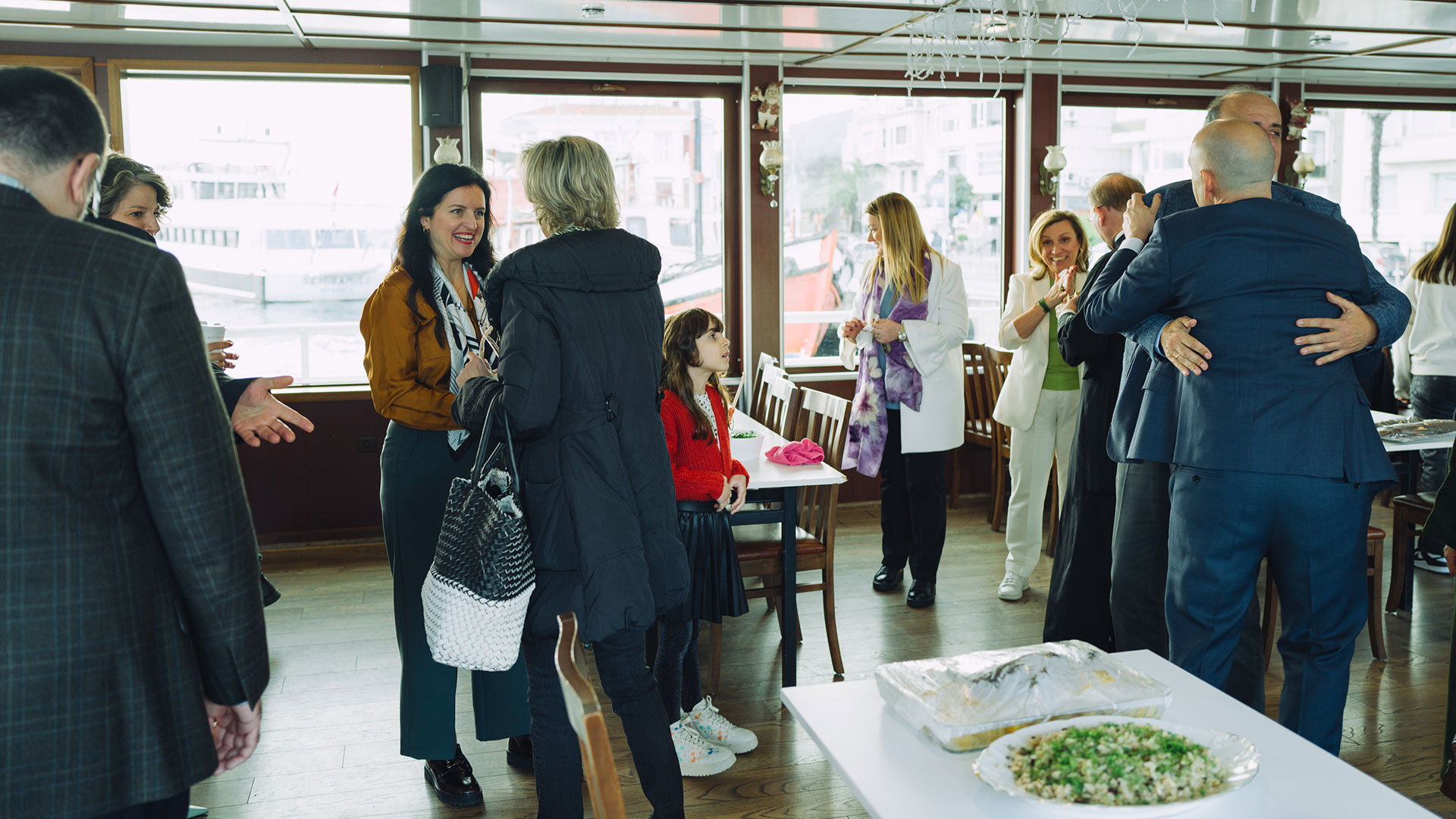 Πάσχα στην Κωνσταντινούπολη: λαμπριάτικο τραπέζι στον Βόσπορο-1