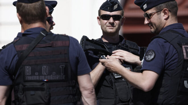 γαλλία-τρεις-τραυματίες-από-επίθεση-μ-563044690