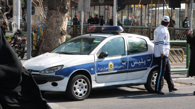 ιράν-πάνω-από-250-συλλήψεις-για-σατανισ-563030254