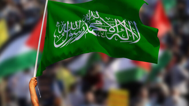 κατάρ-εξετάζει-κλείσιμο-του-πολιτικο-563012110