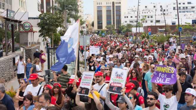 κανάρια-νησιά-κάνουμε-ντους-σε-τρία-λ-563008762