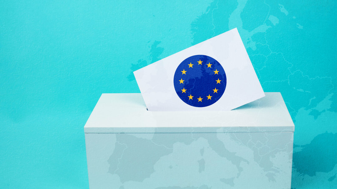 επιστολική-ψήφος-τρεις-ελληνες-του-εξ-563045218