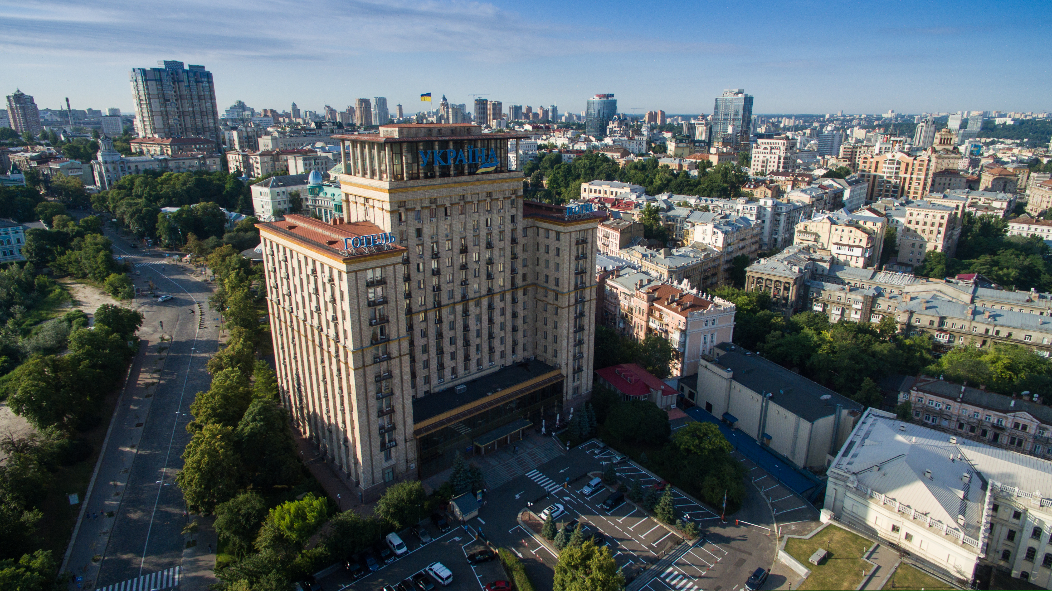 Κίεβο: Το εμβληματικό ξενοδοχείο «Ουκρανία» ιδιωτικοποιείται λόγω πολέμου-2