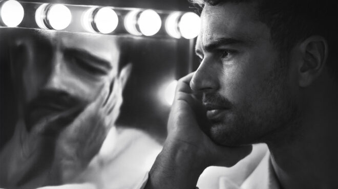 ο-ελληνικής-καταγωγής-ηθοποιός-theo-james-στη-vogu-563040988