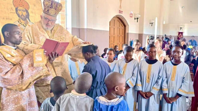 η-γυναίκα-που-χειροτονήθηκε-διακόνισ-563022511