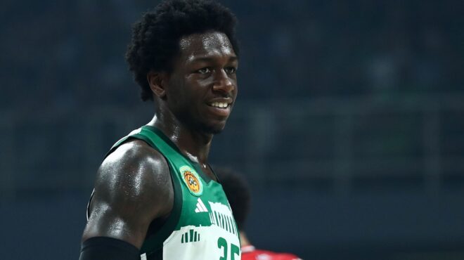 κέντρικ-ναν-συνελήφθη-ο-μπασκετμπολί-563081860