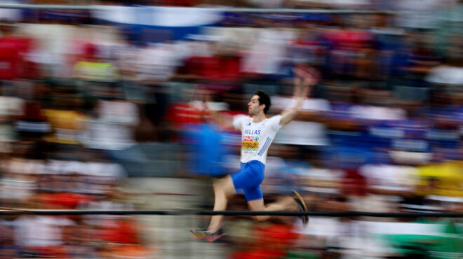το-απωθημένο-του-ενός-εκατοστού-563069467