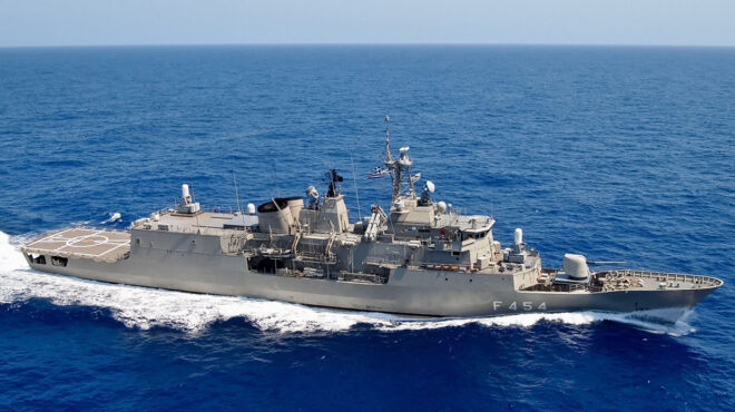 ενοπλες-δυνάμεις-ασκήσεις-σε-αέρα-ξηρ-563057503