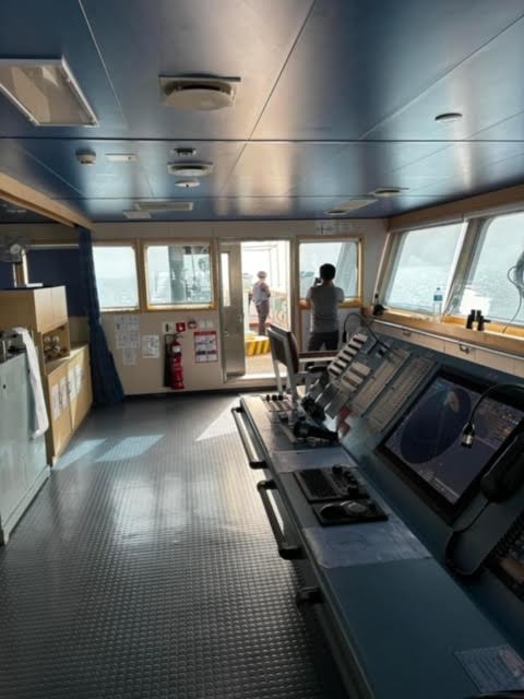 Tutor: Kαρέ καρέ η στιγμή της επίθεσης των Χούθι στο ελληνόκτητο πλοίο-4