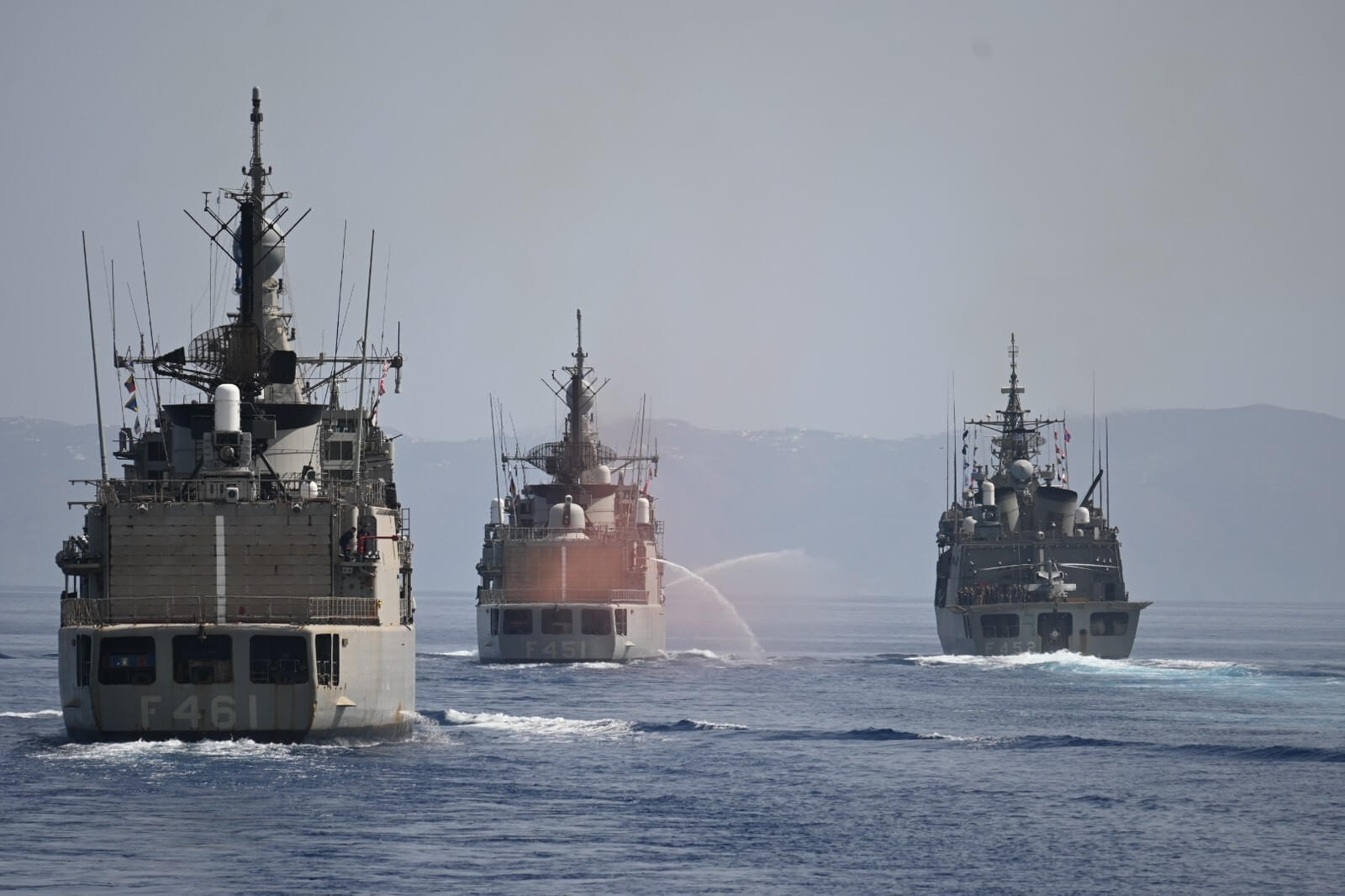 Εντυπωσιακές εικόνες από τις ασκήσεις «ΚΑΤΑΙΓΙΣ» και «ΛΑΙΛΑΨ»-1