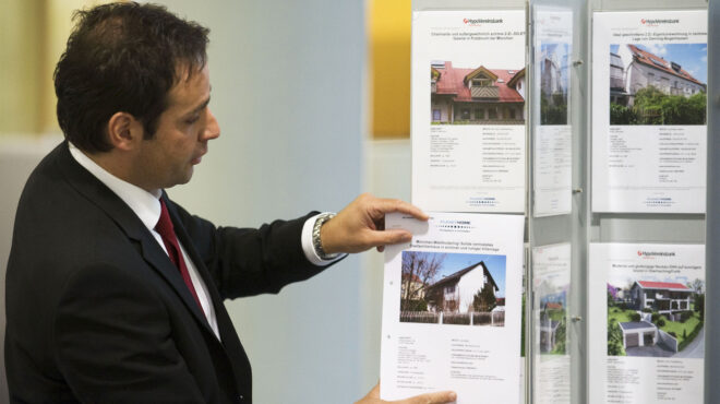 real-estate-οι-παράνομοι-μεσίτες-είναι-περισσό-563093014