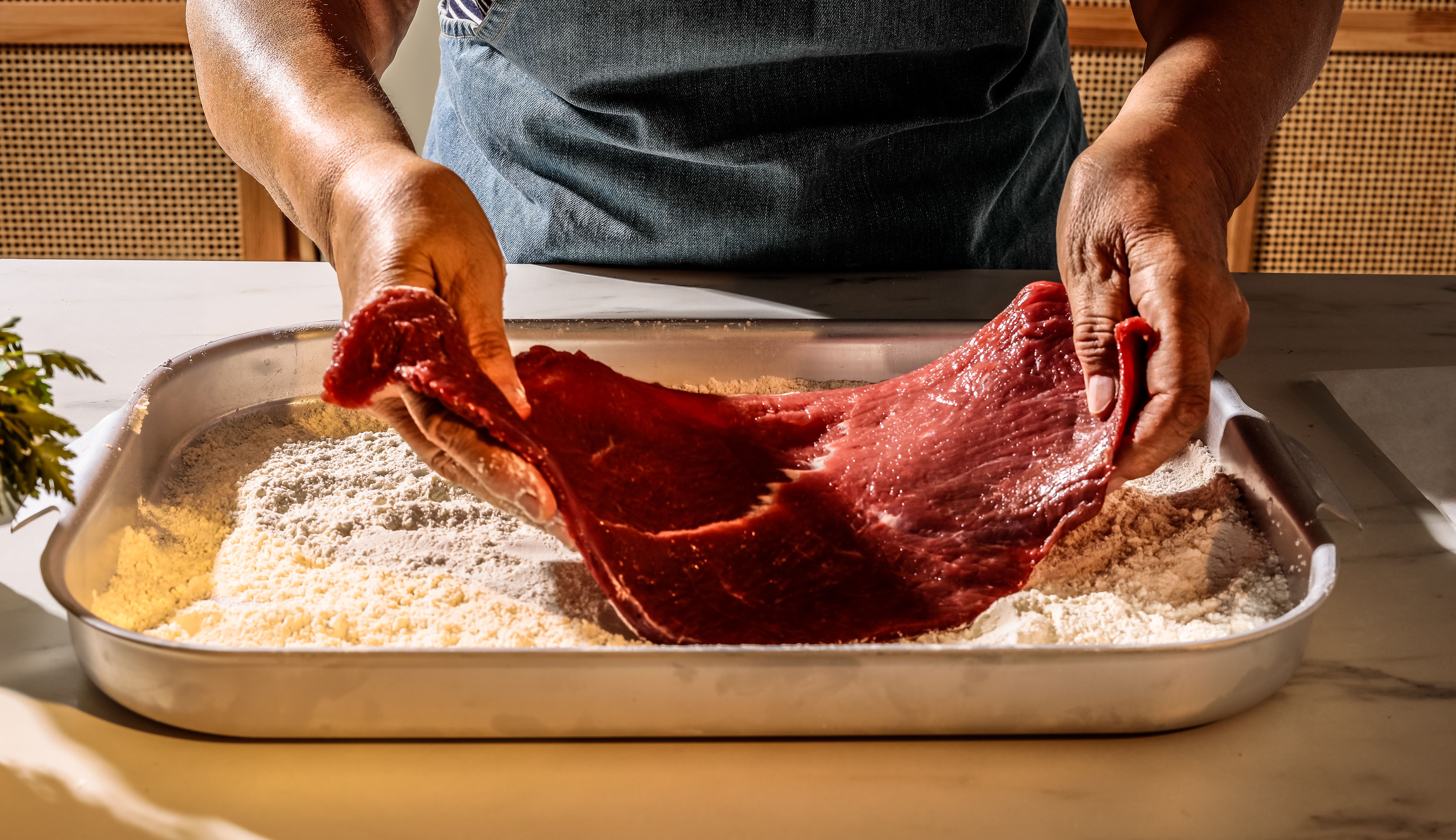 Πώς θα φτιάξουμε το αυθεντικό βιεννέζικο σνίτσελ-1