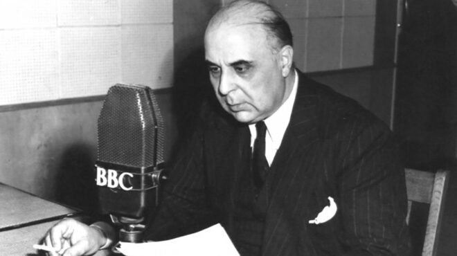 επίσκεψη-στο-κομψό-μουσείο-σεφέρη-στο-563102653