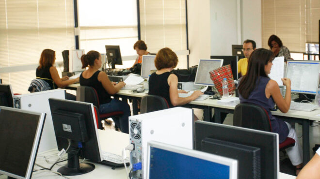 δεν-μειώνεται-ο-μισθός-συνταξιούχων-δ-563076532