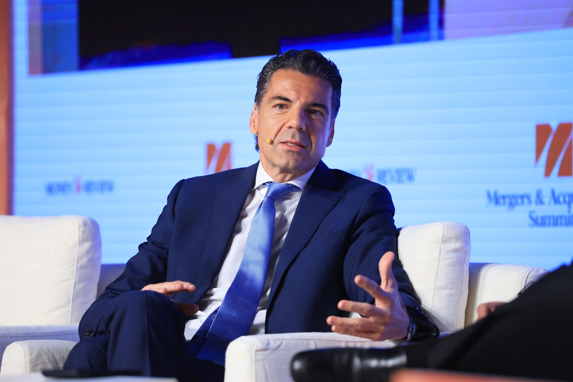 Συνέδριο moneyreview.gr: Μοχλός ανάπτυξης εξαγορές, συγχωνεύσεις-4